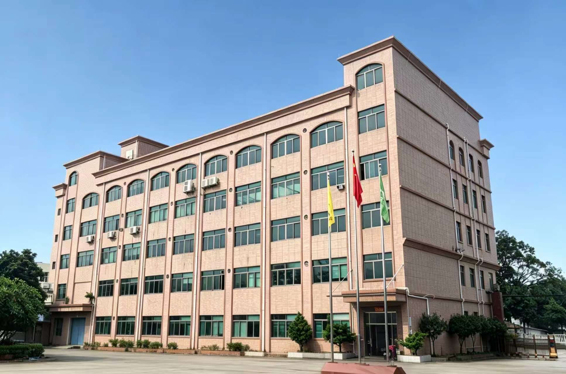 东莞市顶峰智能装备有限公司